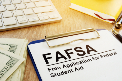 FAFSA form for college financial aid